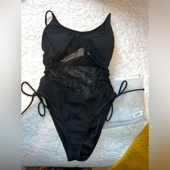 Cupshe Black Mesh Tummy Control One Piece Swimsuit - Black / XL - Picture 4 of 6